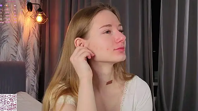 ElvinaRose online show from 02/13/26, 02:18