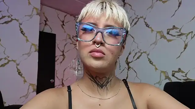 Rebeka-baker online show from 03/30/26, 11:39