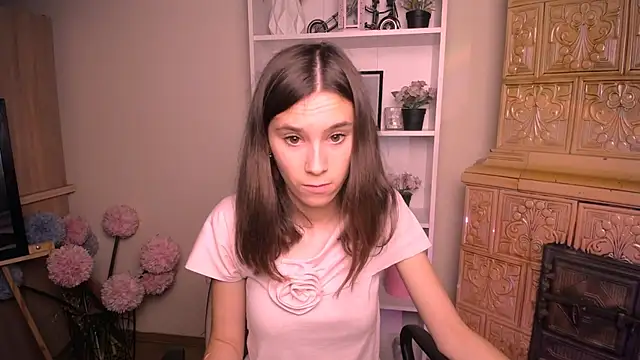 Snapshot of RosaRay_ chatting on 07/15/26, 06:29 RosaRay online show from 07/15/26, 06:29