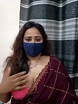 Snapshot of Mow_955 chatting on 09/28/25, 06:13 Mow 955 online show from 09/28/25, 06:13