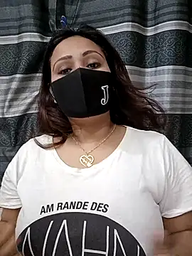 Snapshot of Mow_955 chatting on 11/05/25, 06:30 Mow 955 online show from 11/05/25, 06:30