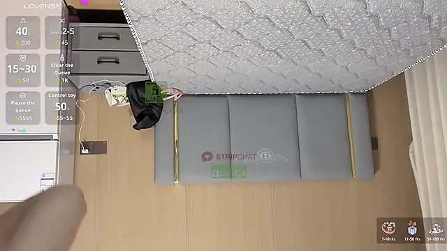 Snapshot of Pao7oO chatting on 09/19/25, 03:34 Pao7oO online show from 09/19/25, 03:34