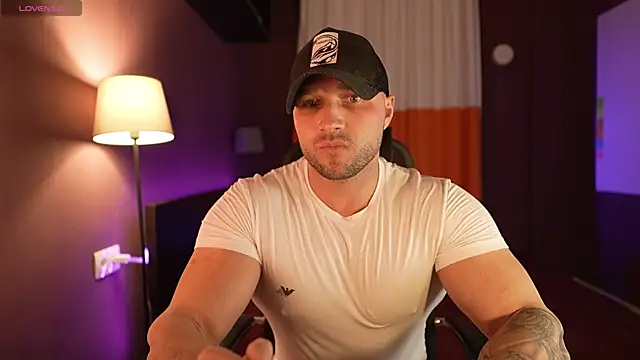 RikAdlerr online show from 04/01/26, 04:04