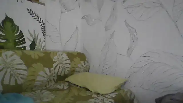 Catty Lady online show from 10/07/25, 04:48