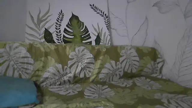 Catty Lady online show from 12/04/25, 08:17