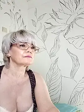 Catty Lady online show from 03/27/26, 07:46