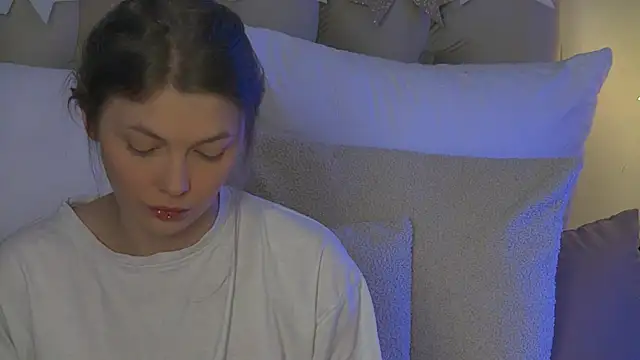 miamunn online show from 12/14/25, 01:22