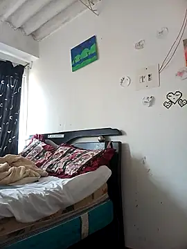 SharonDustLove online show from 10/16/25, 02:18