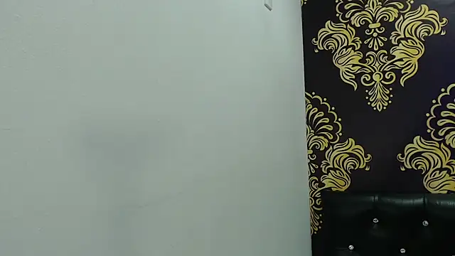 Snapshot of BigBoobs_Goddess chatting on 09/22/25, 11:34 BigBoobs Goddess online show from 09/22/25, 11:34