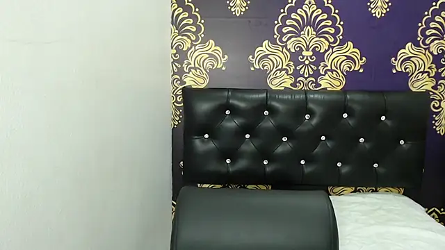 Snapshot of BigBoobs_Goddess chatting on 10/11/25, 11:20 BigBoobs Goddess online show from 10/11/25, 11:20