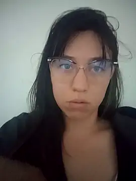 lareinalareinadelanal online show from 10/11/25, 11:42