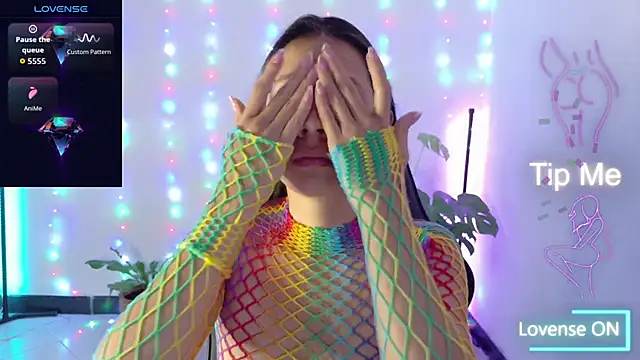 Snapshot of Sarasavage chatting on 01/07/26, 11:34 Sarasavage online show from 01/07/26, 11:34