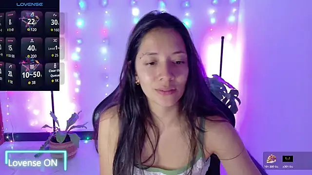 Snapshot of Sarasavage chatting on 01/15/26, 03:00 Sarasavage online show from 01/15/26, 03:00