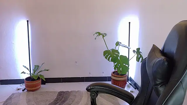 Sarasavage online show from 03/31/26, 11:54