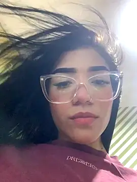 Snapshot of ElaRose_12 chatting on 10/04/25, 08:40 ElaRose 12 online show from 10/04/25, 08:40