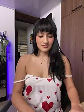 Snapshot of lenkaa chatting on 11/20/25, 10:31 lenkaa online show from 11/20/25, 10:31