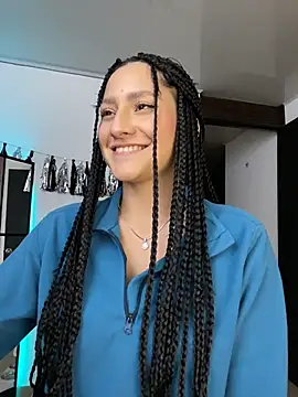 lenkaa online show from 03/12/26, 12:17