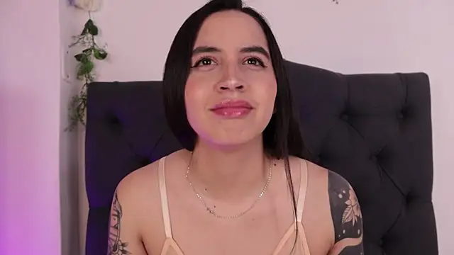 kaylee lee online show from 04/15/26, 03:35