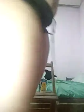 Snapshot of Rafaschuler chatting on 12/03/25, 11:36 Rafaschuler online show from 12/03/25, 11:36