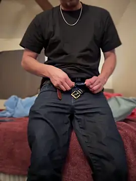 Snapshot of himNIGuys chatting on 09/30/25, 07:30 himNIGuys online show from 09/30/25, 07:30