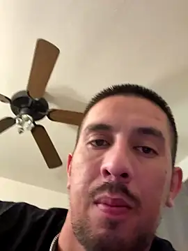 Snapshot of himNIGuys chatting on 11/04/25, 03:38 himNIGuys online show from 11/04/25, 03:38