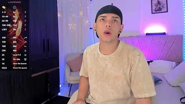 jhosepMoreno online show from 09/17/25, 02:30