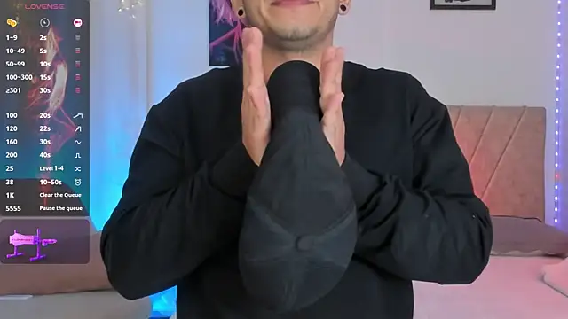 jhosepMoreno online show from 10/10/25, 02:05