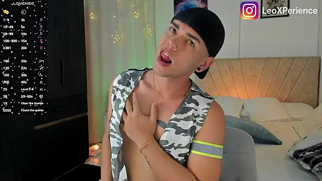 jhosepMoreno online show from 10/28/25, 02:53