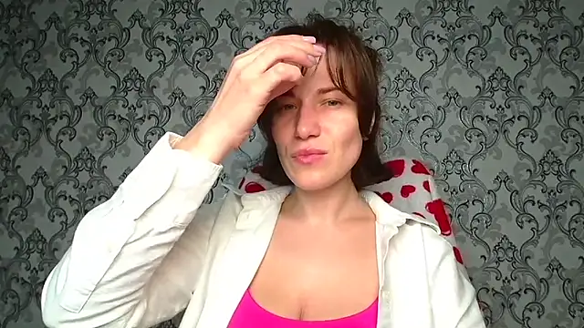 Kelly Kisss online show from 04/11/26, 05:23