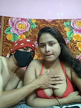 Snapshot of Seducing_couple chatting on 07/14/26, 04:17 Seducing couple online show from 07/14/26, 04:17