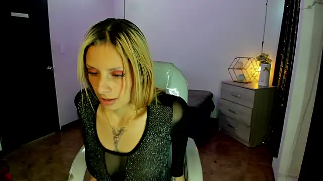 Snapshot of Jennaa_Cooper chatting on 09/21/25, 09:16 Jennaa Cooper online show from 09/21/25, 09:16