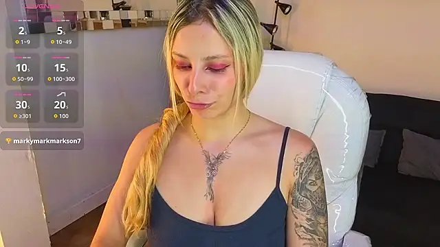 Jennaa Cooper online show from 02/02/26, 10:52