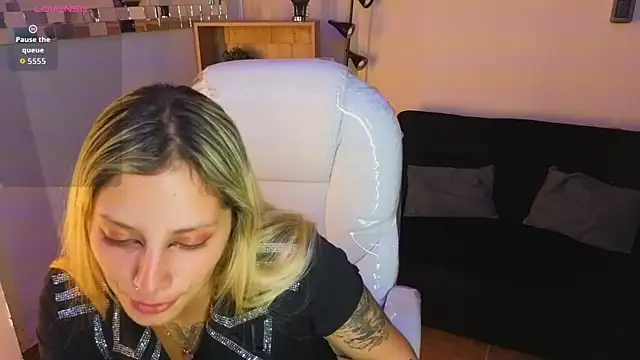 Snapshot of Jennaa_Cooper chatting on 02/05/26, 10:36 Jennaa Cooper online show from 02/05/26, 10:36