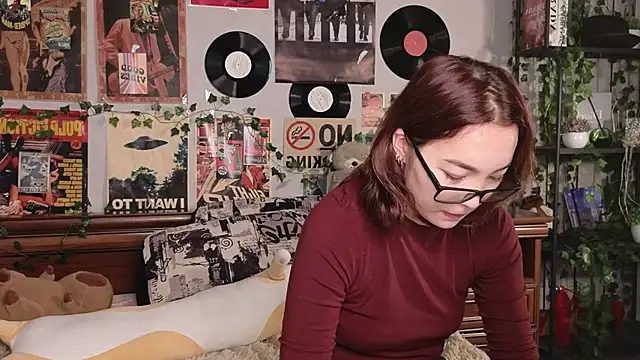 OdetteBiddy online show from 11/09/25, 08:07