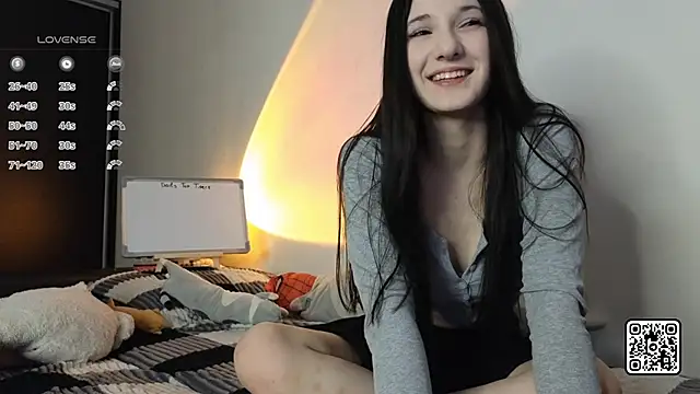 OdelynBagge online show from 11/08/25, 05:01