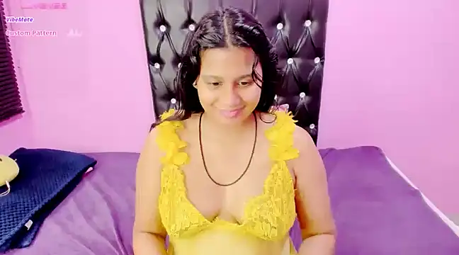 INDIANFLAME online show from 01/11/25, 07:28