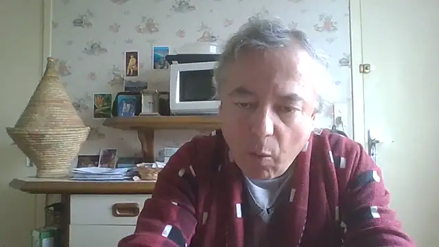 Snapshot of gegevincent chatting on 10/20/25, 10:59 gegevincent online show from 10/20/25, 10:59