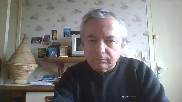 Snapshot of gegevincent chatting on 01/12/26, 02:33 gegevincent online show from 01/12/26, 02:33