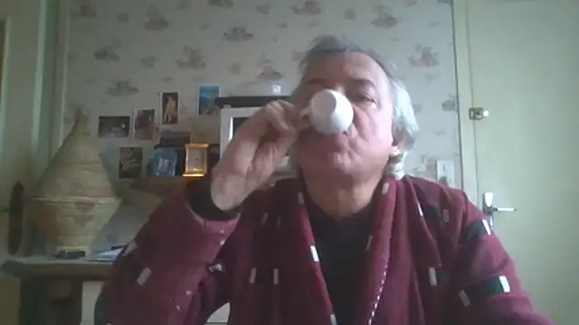 Snapshot of gegevincent chatting on 02/05/26, 11:59 gegevincent online show from 02/05/26, 11:59