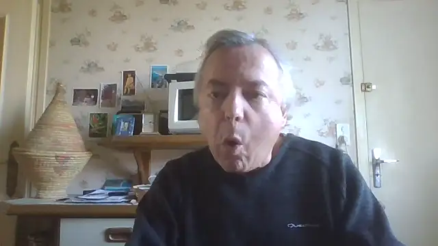 Snapshot of gegevincent chatting on 02/07/26, 01:59 gegevincent online show from 02/07/26, 01:59