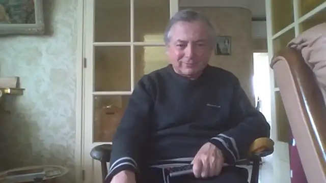 Snapshot of gegevincent chatting on 04/25/26, 02:36 gegevincent online show from 04/25/26, 02:36