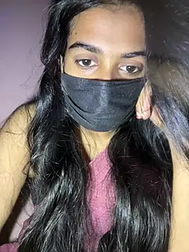 umairahaasan 1 online show from 03/14/26, 10:32