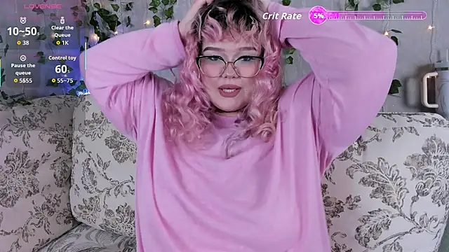  CandyM1lky  online show from 06/03/26, 07:44