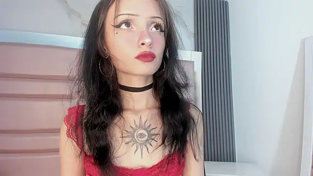 Snapshot of MaddieStark chatting on 09/16/25, 06:42 MaddieStark online show from 09/16/25, 06:42