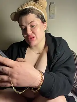 aydabella7777 online show from 02/07/26, 05:49