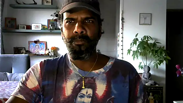 Snapshot of frenchblackc31 chatting on 03/27/26, 05:56 frenchblackc31 online show from 03/27/26, 05:56