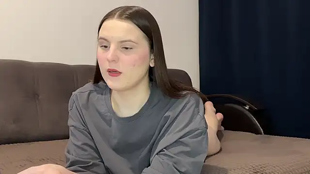 Snapshot of vertul1ana chatting on 11/26/25, 11:11 vertul1ana online show from 11/26/25, 11:11