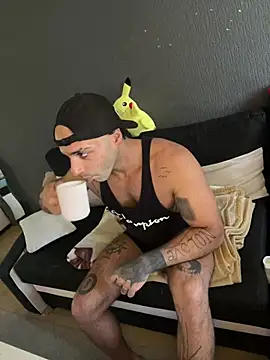 1Richrichard1 online show from 07/04/26, 09:59