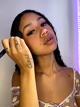 Snapshot of jadee8 chatting on 09/26/25, 07:51 jadee8 online show from 09/26/25, 07:51