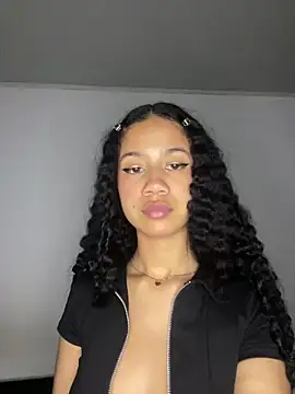 jadee8 online show from 04/02/26, 04:32